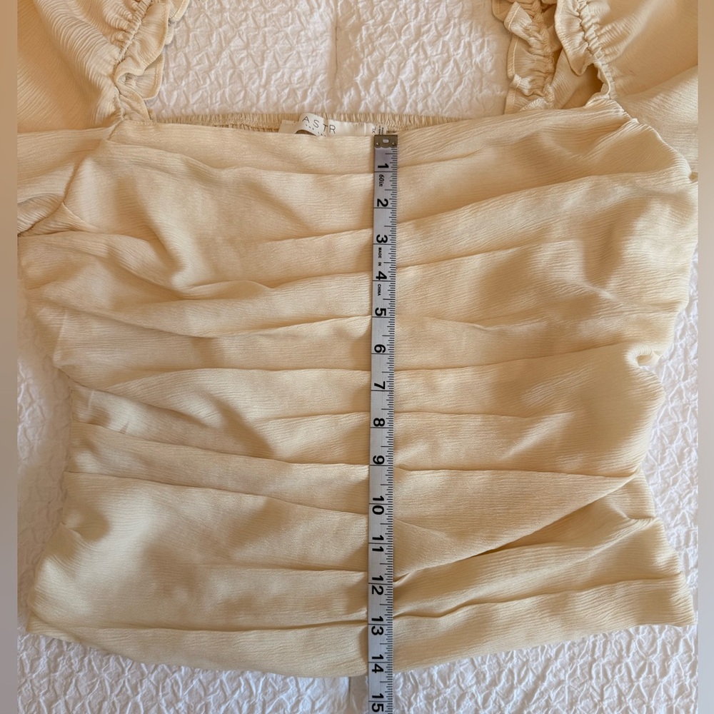 ASTR the Label Ruched Long Sleeve Blouse – Cream/Ivory, Size XL - Picture 7 of 10
